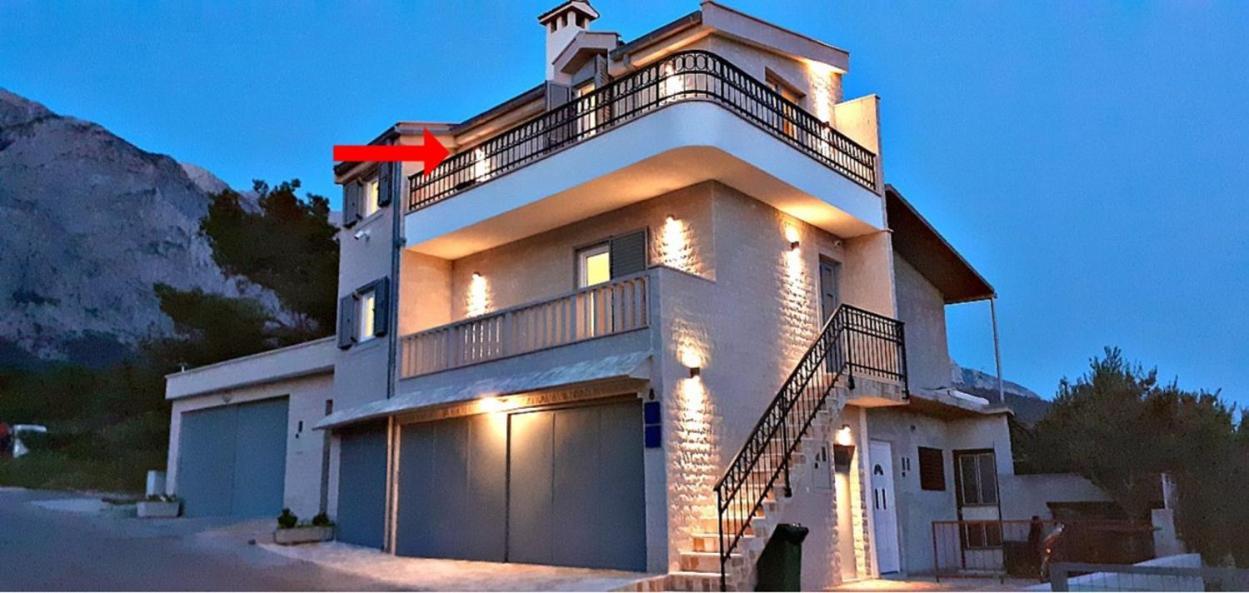 Appartement Deluxe Stone House Bonaca à Baška Voda Chambre photo