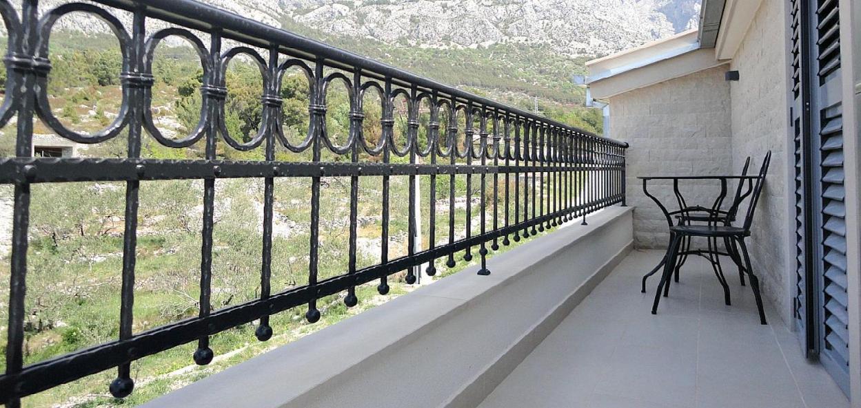 Appartement Deluxe Stone House Bonaca à Baška Voda Chambre photo