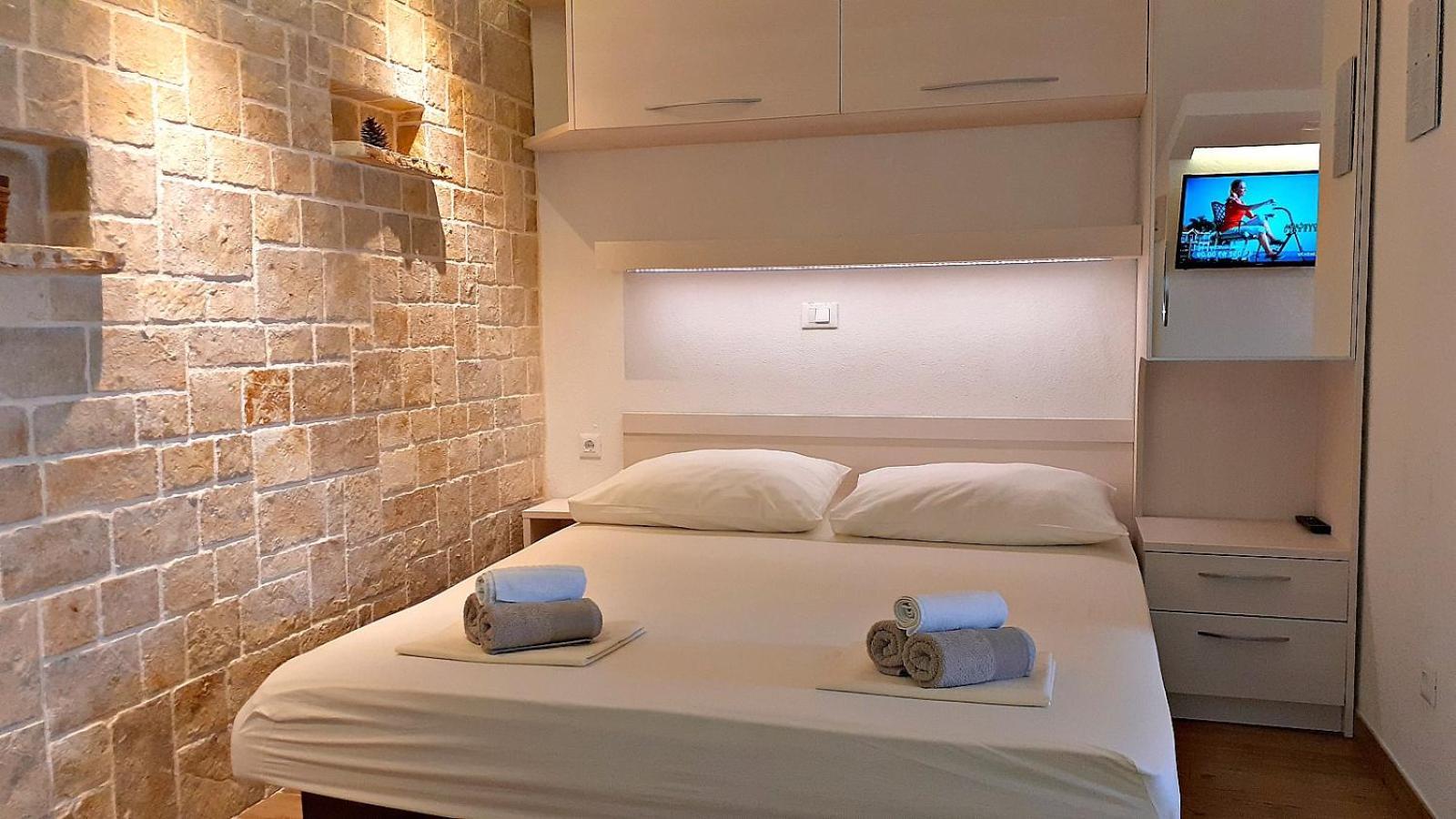 Appartement Deluxe Stone House Bonaca à Baška Voda Chambre photo