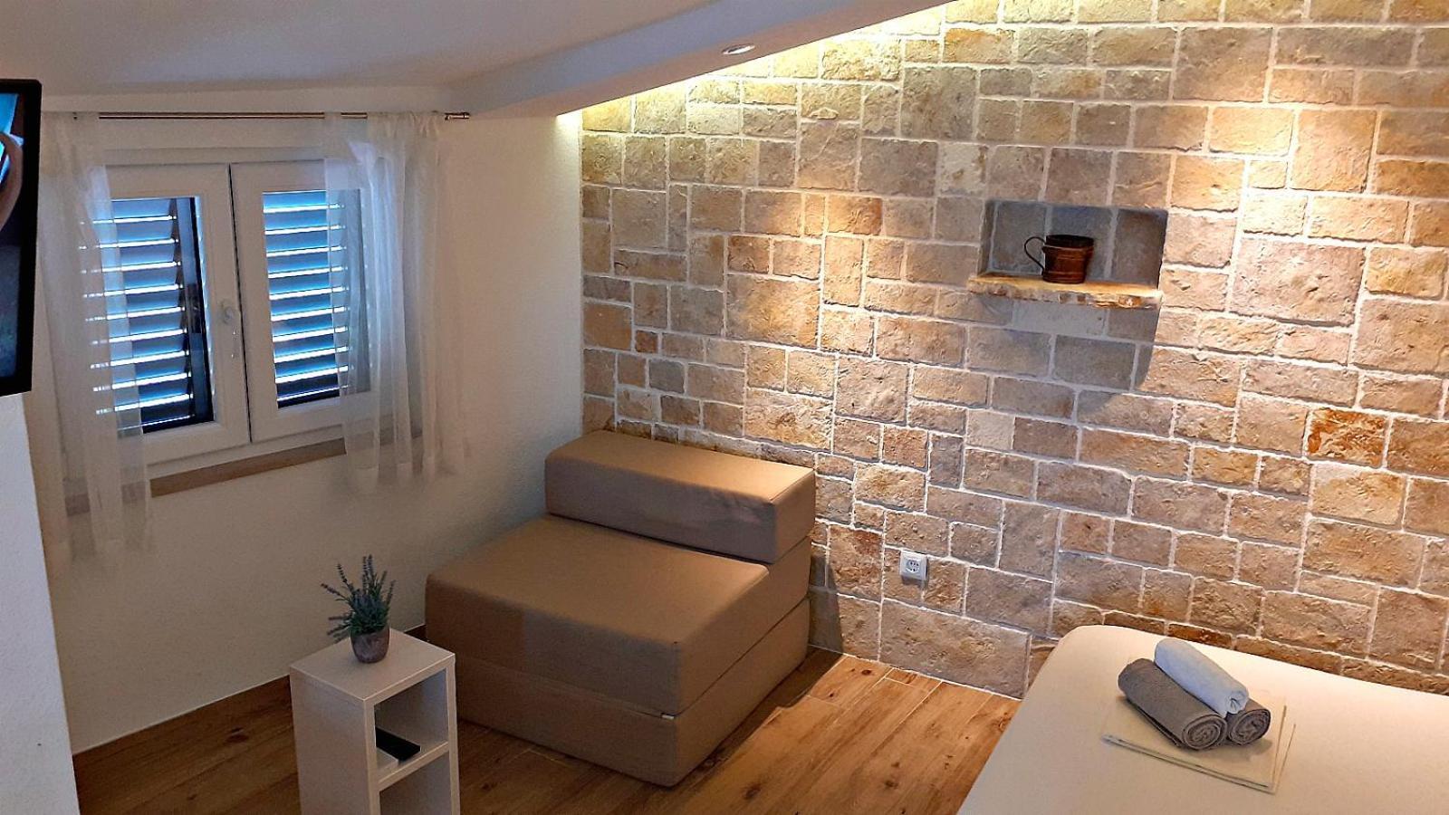 Appartement Deluxe Stone House Bonaca à Baška Voda Chambre photo
