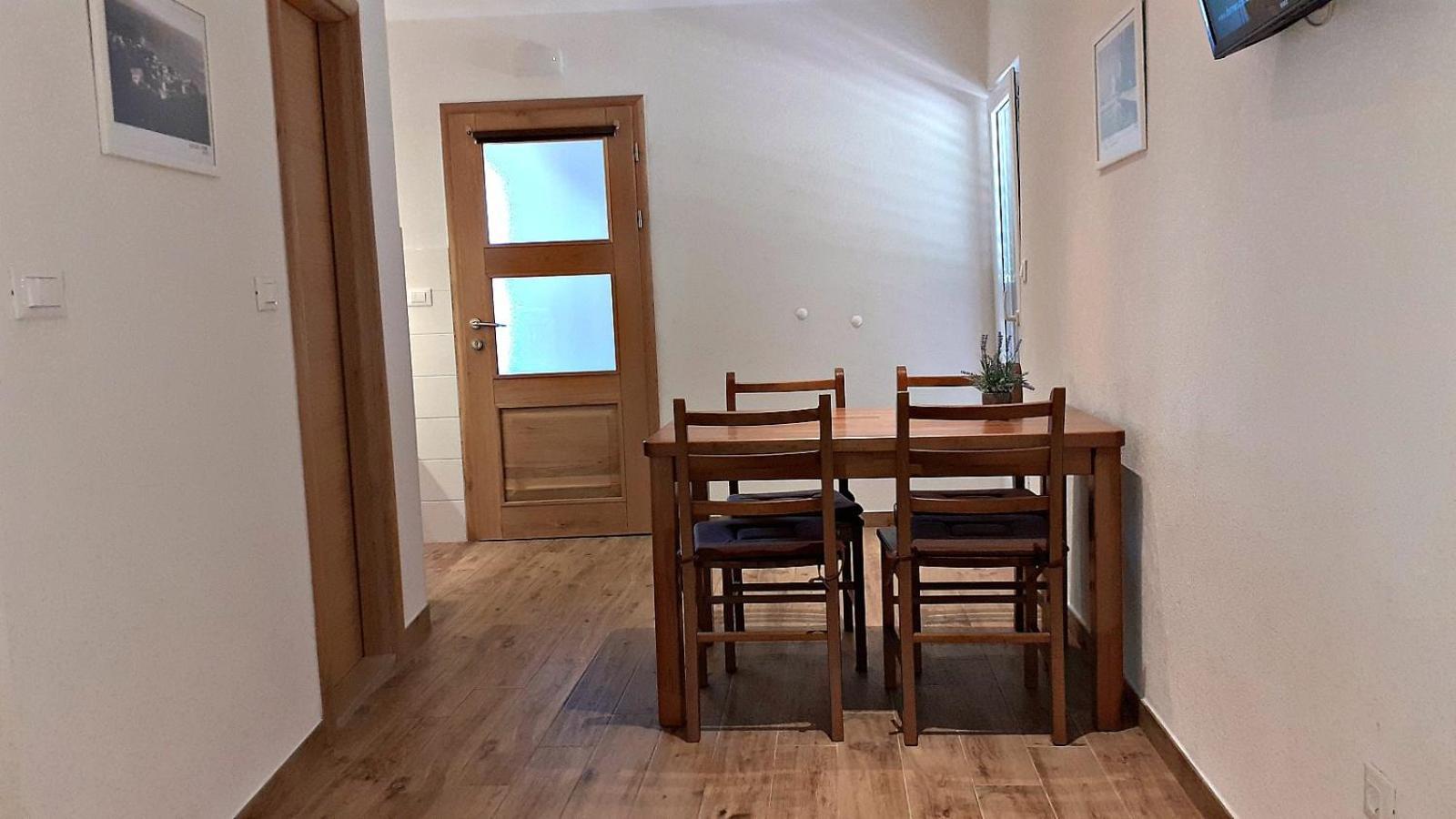 Appartement Deluxe Stone House Bonaca à Baška Voda Chambre photo